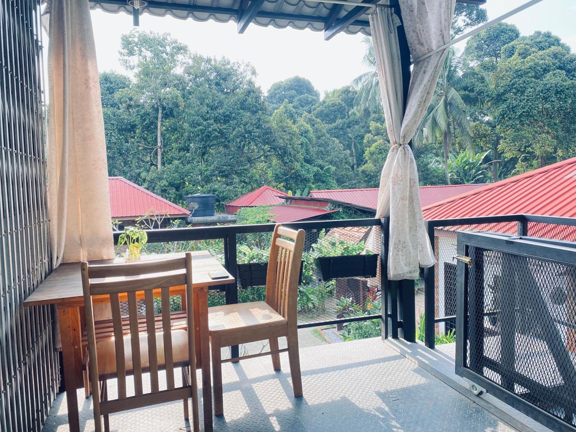 Villa Kebun Puisi Kajang Exterior foto